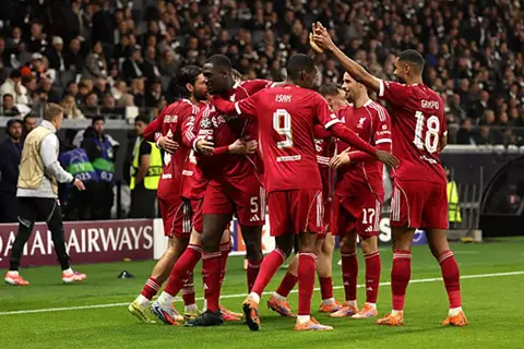 دقيقة بدقيقة.. ليفربول يواجه إيندهوفن في دوري أبطال أوروبا 